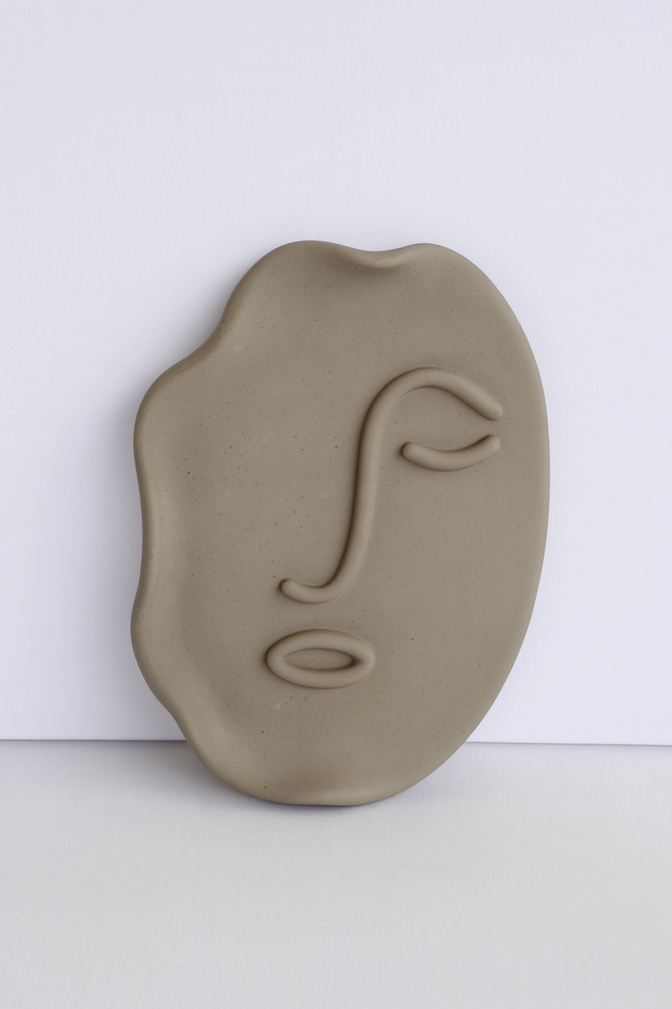 Serene Face Tray