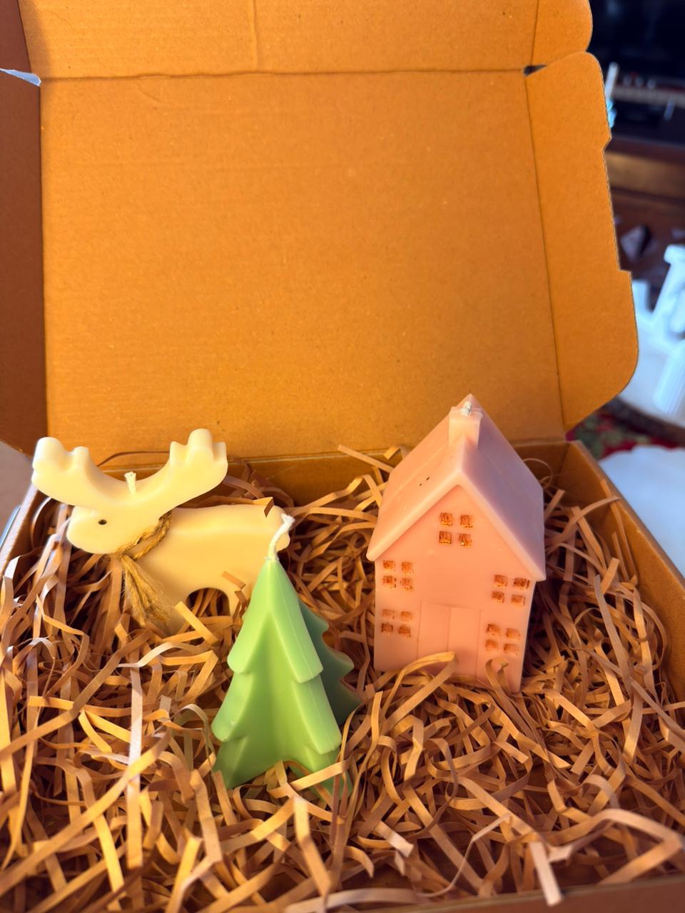 Winter Village Candle Trio